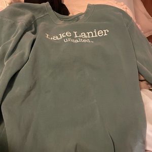 lake Lanier size small sweatshirt